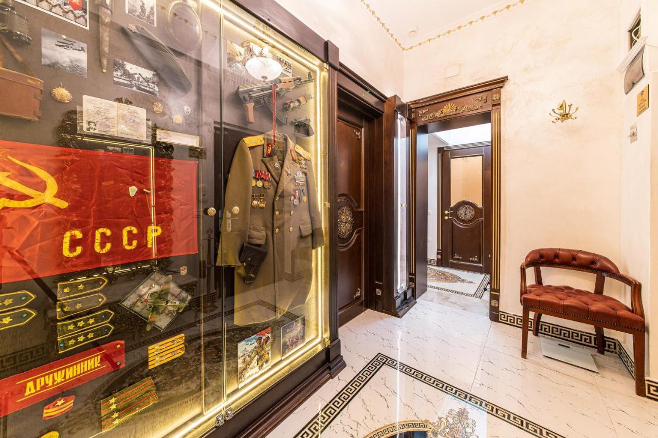 Private Museum Apartment With Antique Decor Bucarest Exterior foto